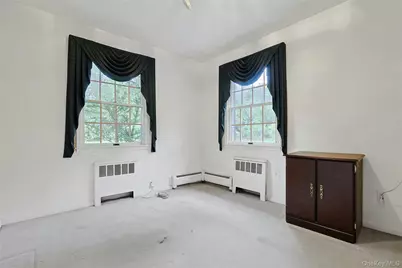 12 E Wheeler Place E, West Nyack, NY 10994 - Photo 29