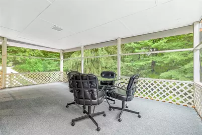 12 E Wheeler Place E, West Nyack, NY 10994 - Photo 27