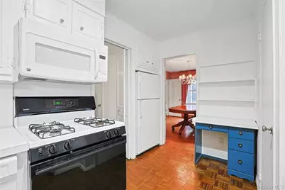 12 E Wheeler Place E, West Nyack, NY 10994 - Photo 7