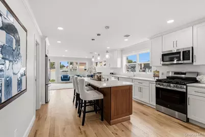 710 Franklin Avenue, Massapequa, NY 11758 - Photo 7