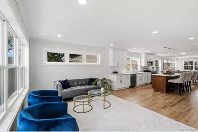 710 Franklin Avenue, Massapequa, NY 11758 - Photo 19