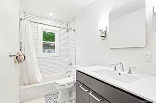 24 Benedict Rd, Scarsdale, NY 10583 - Photo 15