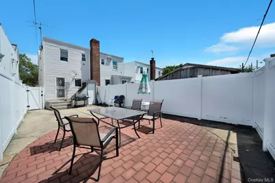 1646 E 36th Street, Brooklyn, NY 11234 - Photo 25