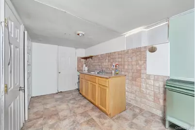 1646 E 36th Street, Brooklyn, NY 11234 - Photo 21