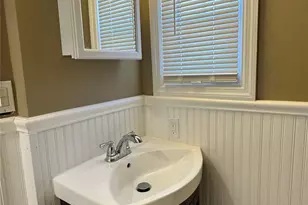 73 Singworth St, Oyster Bay, NY 11771 - Photo 15