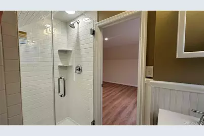 73 Singworth Street, Oyster Bay, NY 11771 - Photo 13