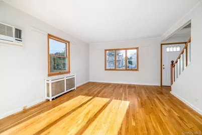2357 Atlantic Boulevard, Wantagh, NY 11793 - Photo 11