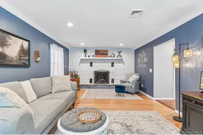 103 Harvard Avenue, Smithtown, NY 11787 - Photo 5