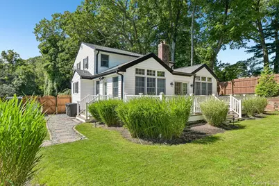 103 Harvard Avenue, Smithtown, NY 11787 - Photo 31