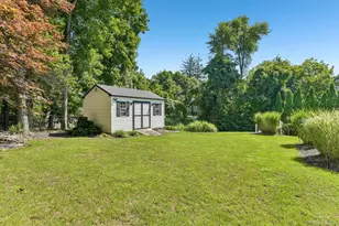 103 Harvard Ave, Smithtown, NY 11787 - Photo 33