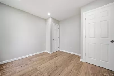 21 Independence Avenue, Babylon, NY 11702 - Photo 15