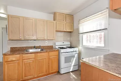 88-05 Winchester Boulevard, Queens Village, NY 11427 - Photo 7