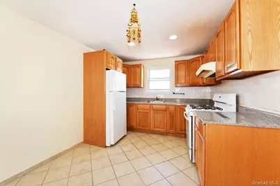 88-05 Winchester Boulevard, Queens Village, NY 11427 - Photo 17