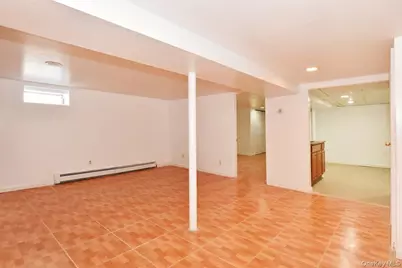 88-05 Winchester Boulevard, Queens Village, NY 11427 - Photo 25