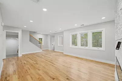105 Moore Street, New Hyde Park, NY 11040 - Photo 21