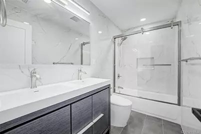 105 Moore Street, New Hyde Park, NY 11040 - Photo 23
