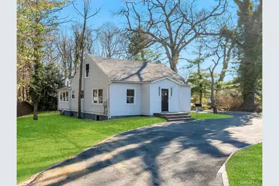 624 Townline Road, Hauppauge, NY 11788 - Photo 1
