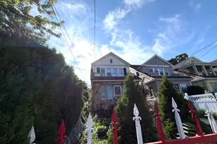 13-76 Dickens St, Far Rockaway, NY 11691 - Photo 3