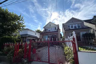 13-76 Dickens St, Far Rockaway, NY 11691 - Photo 1