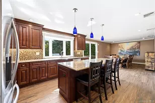 71 Triangle Ln, Calverton, NY 11933 - Photo 31