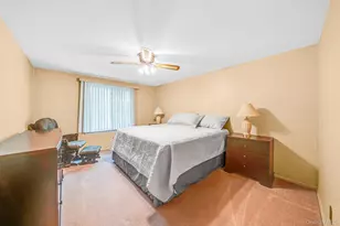 401 Birchwood Rd, Medford, NY 11763 - Photo 15