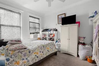 124 Pelham Street, Mamaroneck, NY 10543 - Photo 25