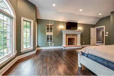 26 The Helm, East Islip, NY 11730 - Photo 29