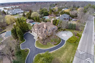 26 The Helm, East Islip, NY 11730 - Photo 45
