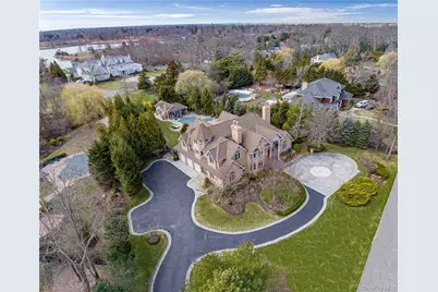 26 The Helm, East Islip, NY 11730 - Photo 5