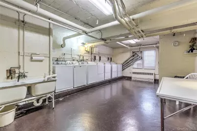 101 2nd Street #B11, Garden City, NY 11530 - Photo 13