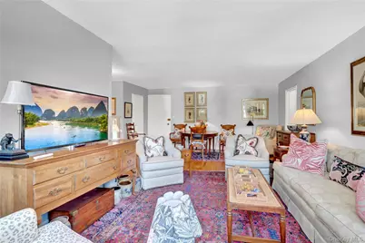 101 2nd Street #B11, Garden City, NY 11530 - Photo 3