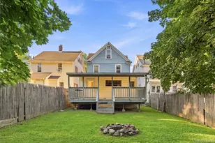15 Maple St, Newburgh, NY 12550 - Photo 3