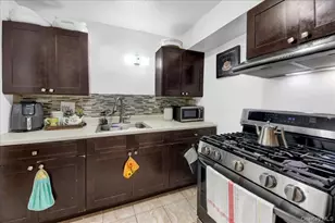 2069 Cicero Ave, Bronx, NY 10473 - Photo 35