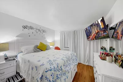 2069 Cicero Avenue, Bronx, NY 10473 - Photo 31