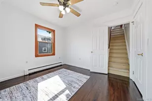 31 Martha St, Freeport, NY 11520 - Photo 15