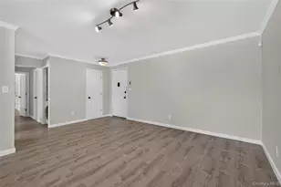 175 Maple Ave, Westbury, NY 11590 - Photo 5