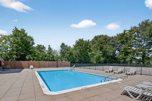 175 Maple Ave, Westbury, NY 11590 - Photo 25