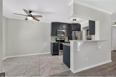 175 Maple Avenue #2M, Westbury, NY 11590 - Photo 13