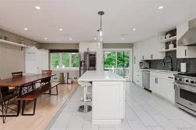 148 Newport Road, Yonkers, NY 10710 - Photo 7