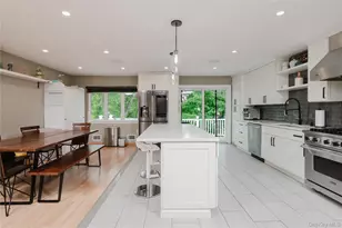 148 Newport Rd, Yonkers, NY 10710 - Photo 7