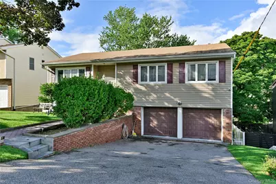 148 Newport Road, Yonkers, NY 10710 - Photo 27