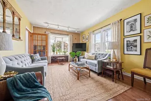 2320 Saratoga St, Oceanside, NY 11572 - Photo 3
