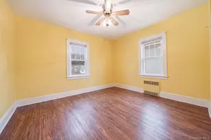 2320 Saratoga St, Oceanside, NY 11572 - Photo 9
