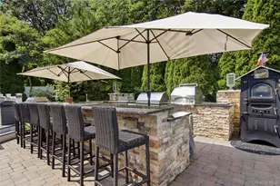 6 Hayloft Ct, Smithtown, NY 11787 - Photo 27