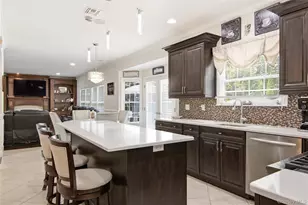 6 Hayloft Ct, Smithtown, NY 11787 - Photo 13