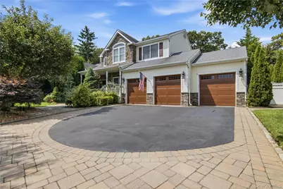 6 Hayloft Court, Smithtown, NY 11787 - Photo 1