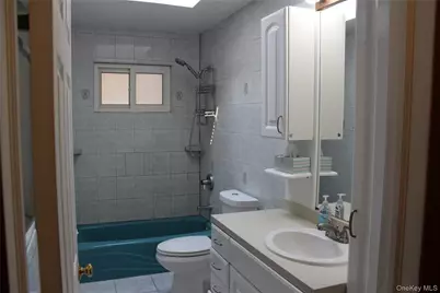 92 Lombardy Drive, Shirley, NY 11967 - Photo 9