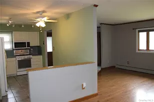 92 Lombardy Dr, Shirley, NY 11967 - Photo 5