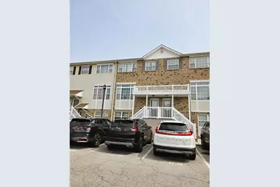 142 Mermaid Lane #284, Bronx, NY 10473 - Photo 3