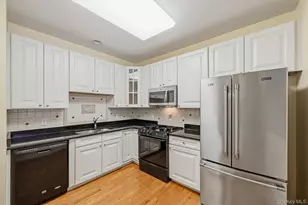 28 N De Baun Ave, Suffern, NY 10901 - Photo 11